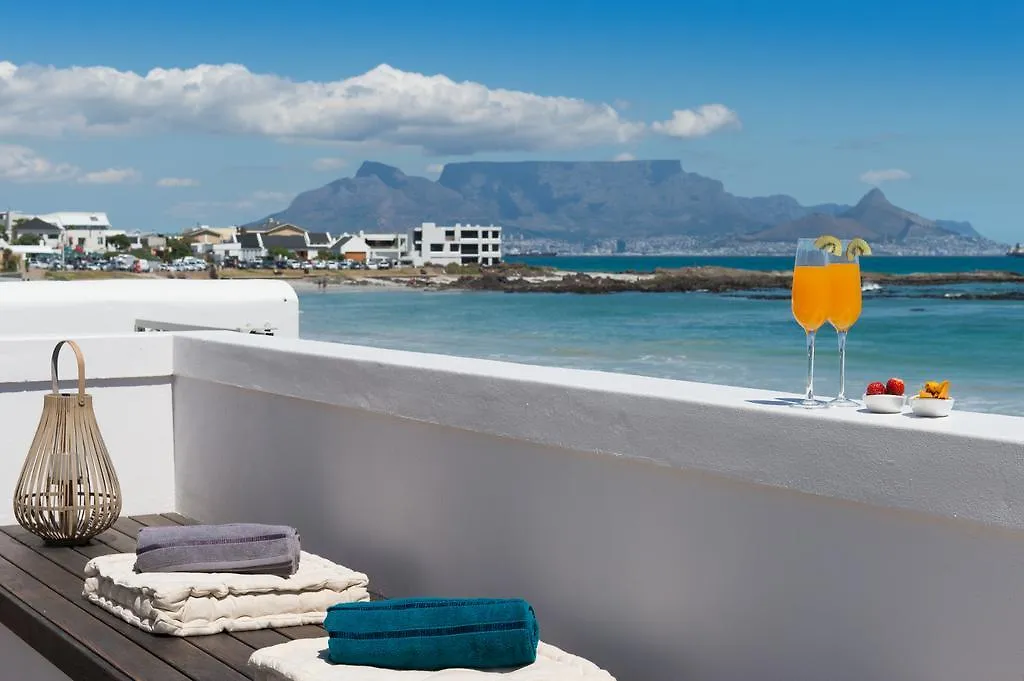 Santa Maria Beach House 0*, Bloubergstrand